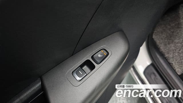Kia Sportage The Bold 2020 — ფოტო 19/20