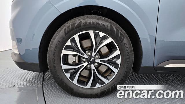 Kia Carnival 2023 — Şəkil 5/20