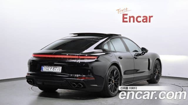 Porsche Panamera, 2025