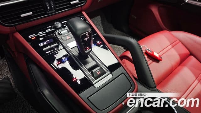 Porsche Cayenne 2022 — Şəkil 13/20