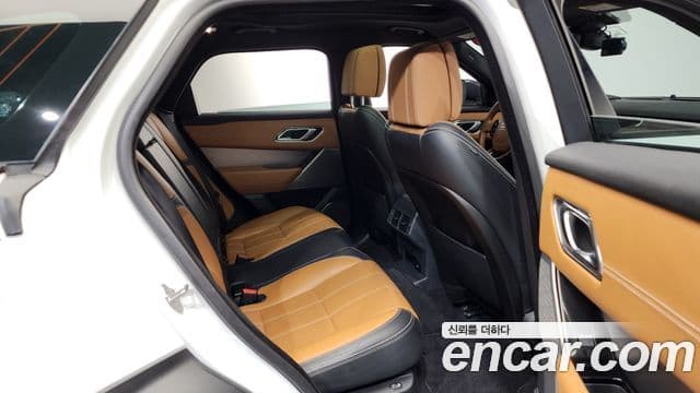 Land Rover Range Rover Velar 2018 — ფოტო 12/20