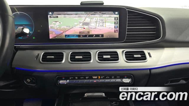 Mercedes-Benz GLE-Class 2019 — ფოტო 12/20