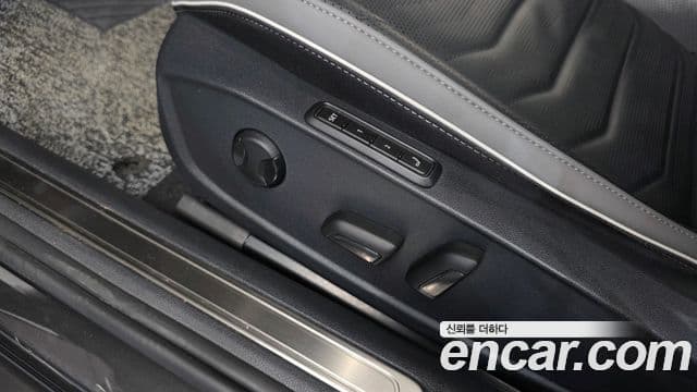 Volkswagen Arteon 2023 — Şəkil 16/20