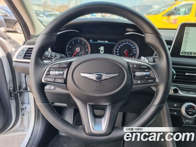 Genesis G70 2019 — фото 6 из 18