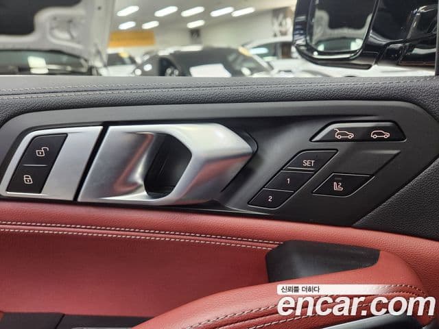 BMW X6 2021 — фото 10 из 20