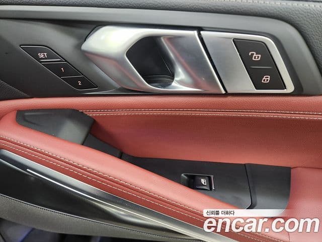 BMW X6 2021 — фото 17 из 20