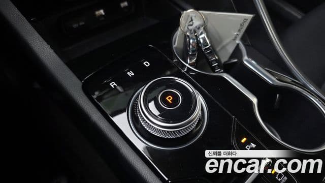 Kia K5 2022 — ფოტო 9/20