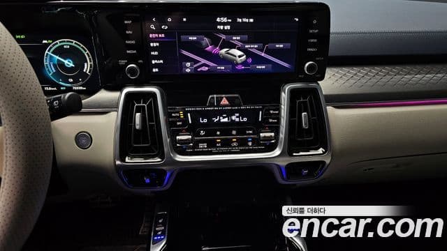 Kia Sorento 2022 — фото 14 из 20