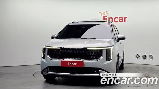 Kia Carnival 2024 — фото 3 из 20