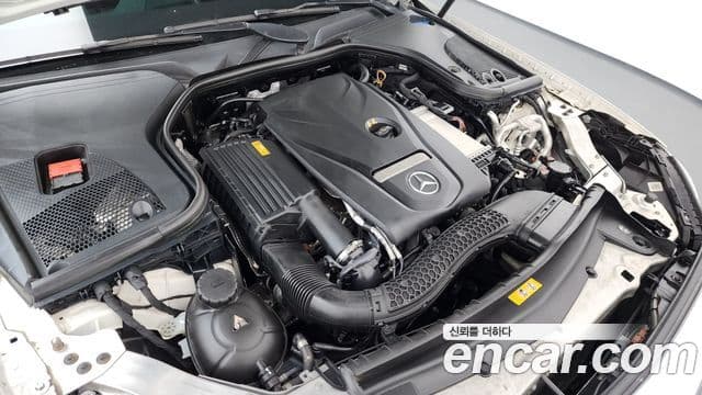 Mercedes-Benz E-Class 2018 — фото 6 из 20