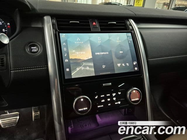 Land Rover Discovery 5 2025 — фото 13 из 20