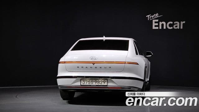 Hyundai Grandeur 2023 — фото 4 из 20