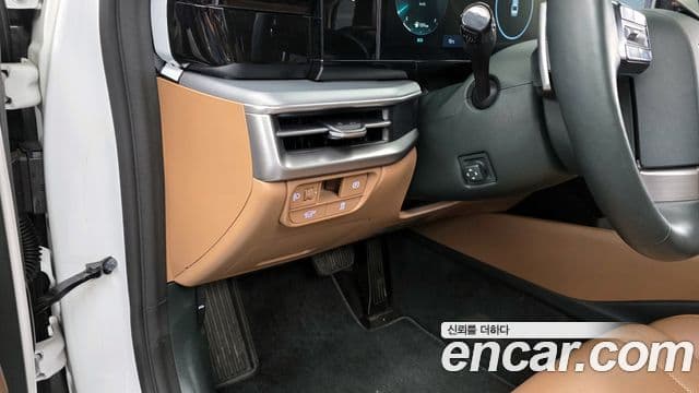 Hyundai Grandeur 2023 — фото 17 из 20