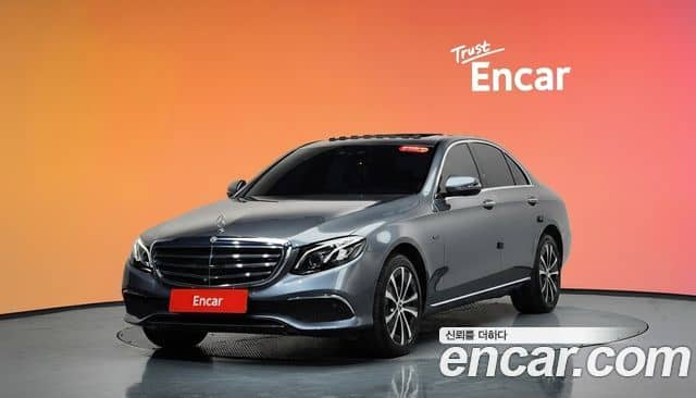 Mercedes-Benz E-Class, 2020