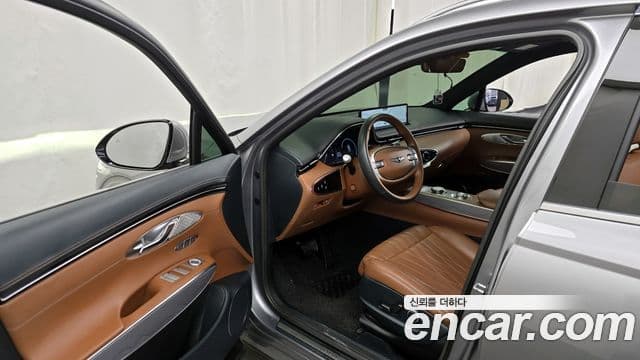 Genesis GV70 2022 — фото 10 из 20