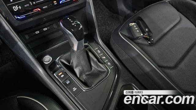 Volkswagen Tiguan Allspace 2023 — фото 9 из 20