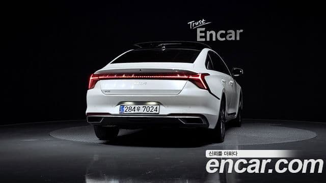 Kia K8 2021 — Şəkil 4/20