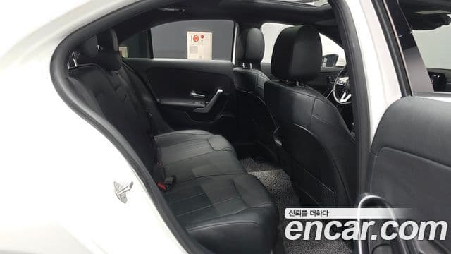 Mercedes-Benz A-Class 2022 — фото 13 из 20