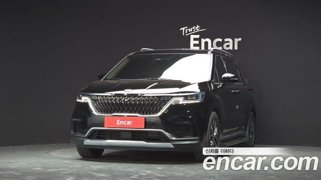 Kia Carnival 2021 — Фото 3/20