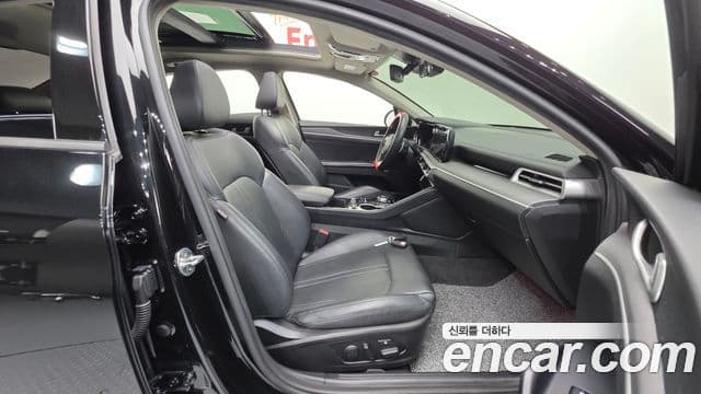 Kia K5 2020 — фото 10 из 20