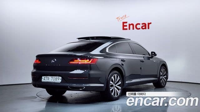 Volkswagen Arteon 2019 — фото 2 из 20