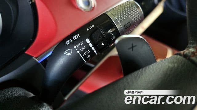 Genesis GV70 2021 — фото 16 из 20