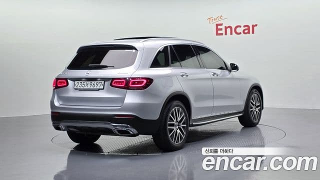 Mercedes-Benz GLC-Class 2020 — Şəkil 2/20