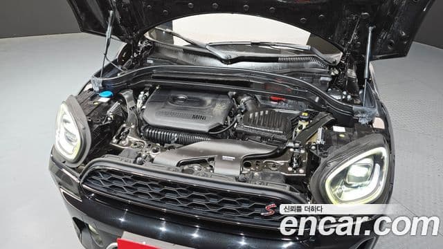 Mini Cooper S Countryman 2022 — Şəkil 6/20
