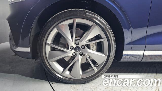 Genesis GV70 2024 — ფოტო 5/20