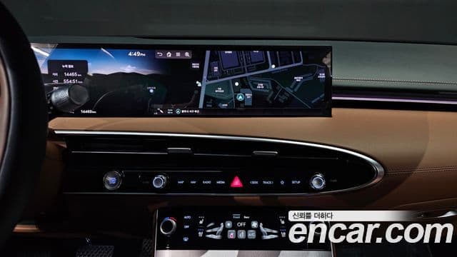 Genesis GV70 2024 — ფოტო 15/20