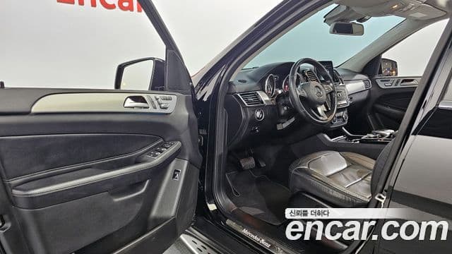 Mercedes-Benz GLE-Class 2018 — ფოტო 10/20