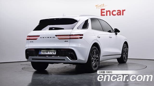 Genesis GV70 2021 — Şəkil 2/20