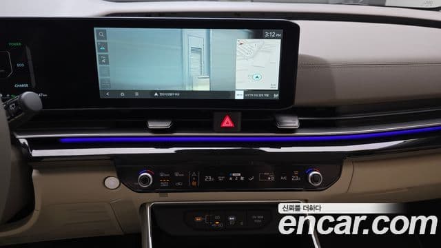 Kia Carnival 2024 — фото 17 из 20