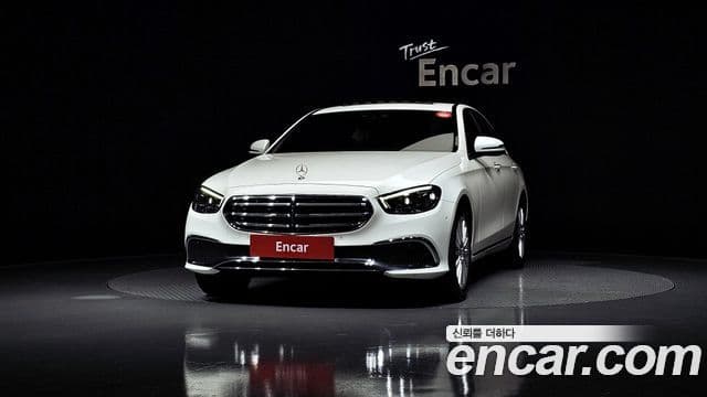 Mercedes-Benz E-Class 2020 — ფოტო 3/20