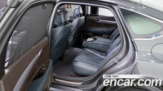 Genesis G80 2020 — ფოტო 16/20