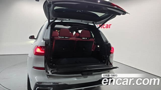 BMW X7 2020 — ფოტო 20/20