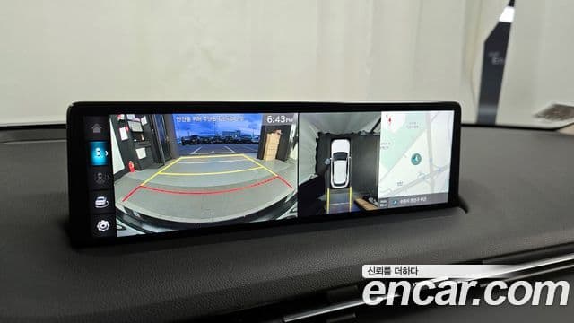 Genesis GV70 2022 — ფოტო 14/20