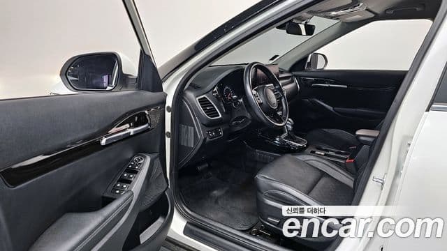 Kia Seltos 2021 — Şəkil 11/20