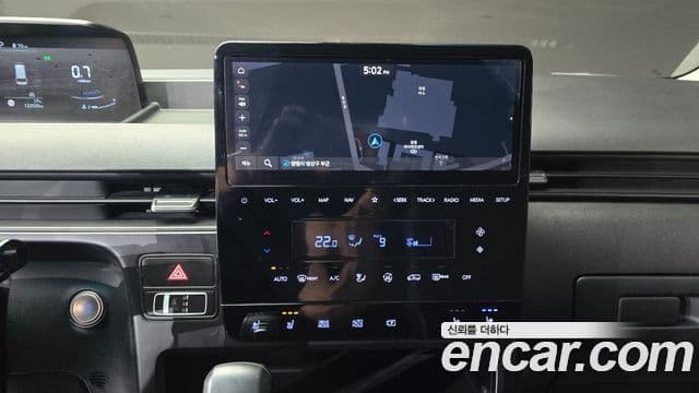 Hyundai Staria 2021 — ფოტო 15/20