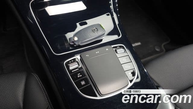 Mercedes-Benz GLC-Class 2021 — Şəkil 16/20