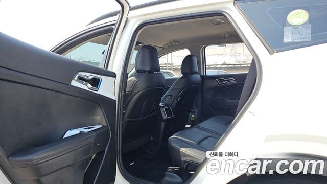 Kia Sportage 2021 — Şəkil 17/20