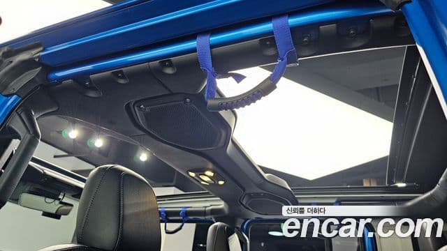 Jeep Wrangler 2021 — Şəkil 17/20