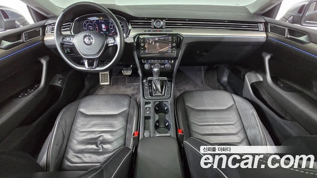 Volkswagen Arteon 2019 — Şəkil 7/20