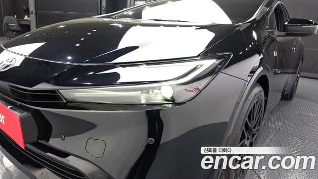 Toyota Prius 2025 — Photo 3/30