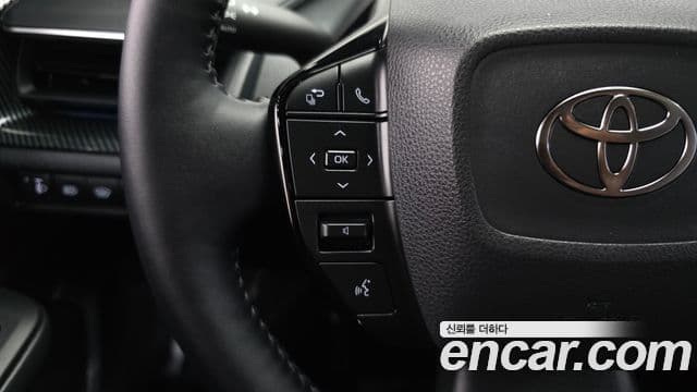 Toyota Prius 2025 — Photo 28/30