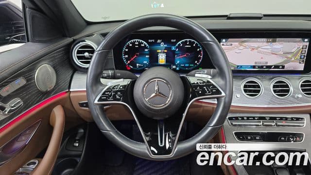 Mercedes-Benz E-Class 2022 — Şəkil 13/20