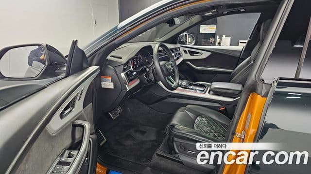 Audi Q8 2021 — Photo 12/20