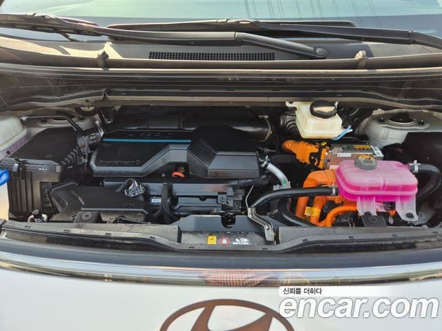 Hyundai Staria 2024 — Şəkil 7/19