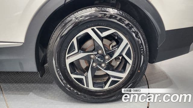 Kia Sportage 2022 — Şəkil 24/33