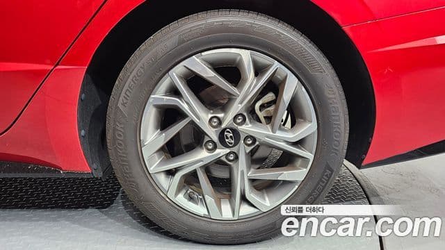 Hyundai Sonata Hybrid 2019 — Şəkil 18/30